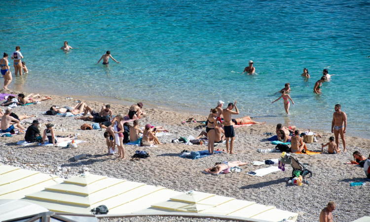 From_Sun_to_Sahara_Dubrovniks_Weather_Takes_a_Dramatic_Turn_1