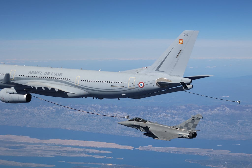 Kroatische Kampfjets tanken zum ersten Mal in der Luft über Kroatien auf 6 Kroatien Nachrichten Bild 1