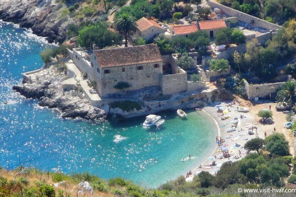 Hier ist eine Liste der 9 schönsten Strände der dalmatinischen Inseln 16 Kroatien Nachrichten Bild 10