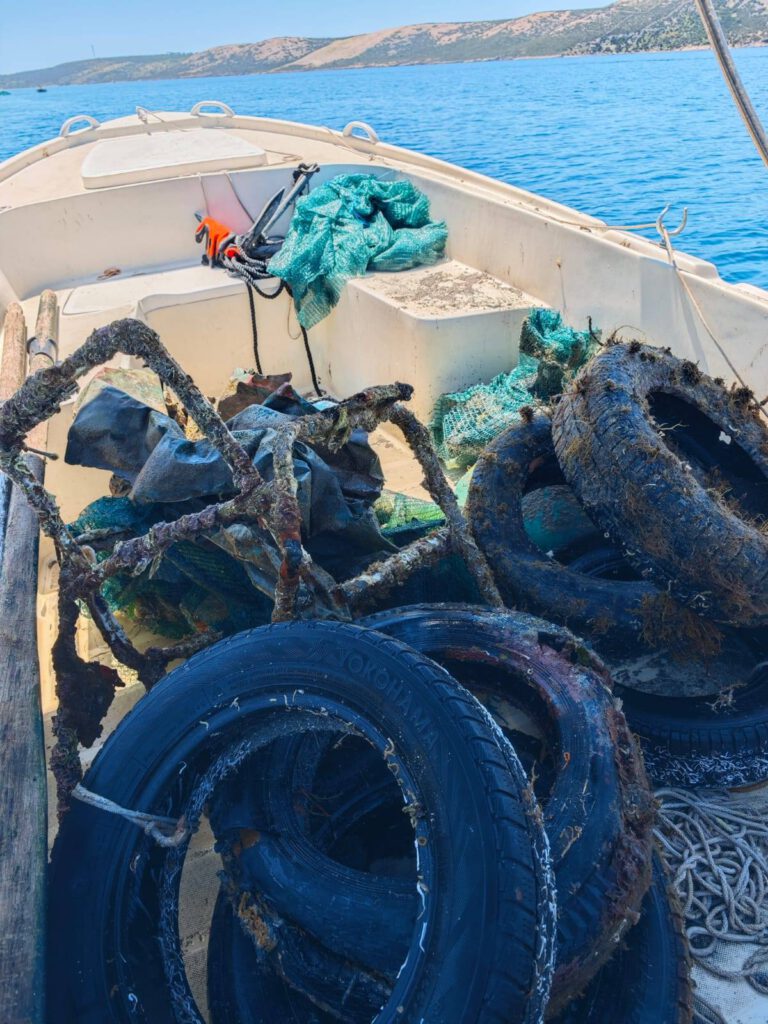In Stara Novalja krempelten sie die Ärmel hoch 8 Kroatien Nachrichten Bild 5