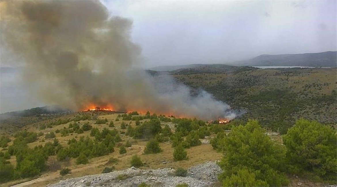 Der Brand In Der Gespanschaft ibenik Knin Ist Unter Kontrolle Der 