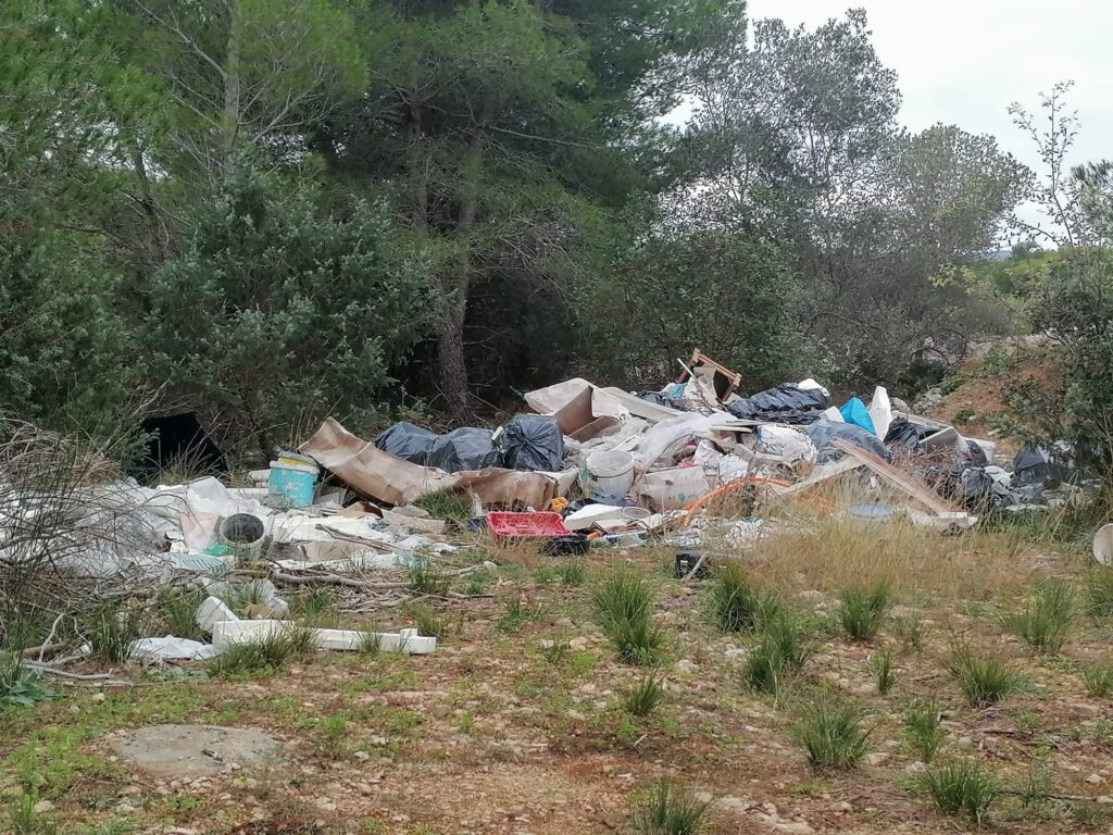 Der Bürgermeister von Pirovac über den Müllhaufen bei Tisno 8 Kroatien Nachrichten Bild 7